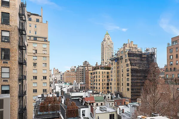 Rented by Brown Harris Stevens | media 8