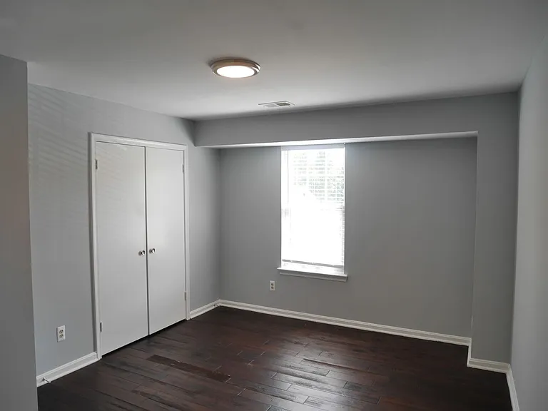 13706 Primrose Ct — Photo 25