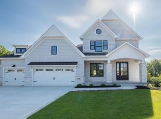 12999 Baker Ct, Crown Point, IN 46307