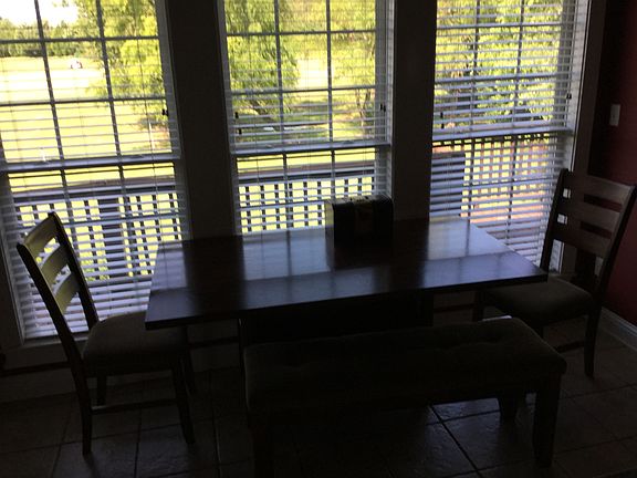 Breakfast nook