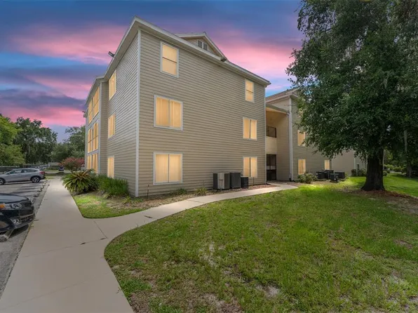 3800 SW 20th Ave APT 210, Gainesville, FL 32607