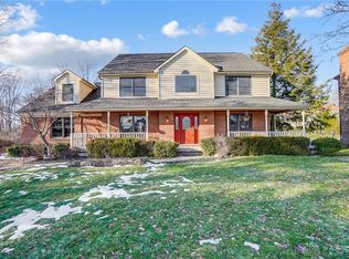 1850 Forsgate Ct, Springboro, OH 45066