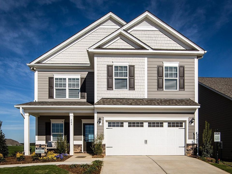 1st image of 341 Petunia Dr