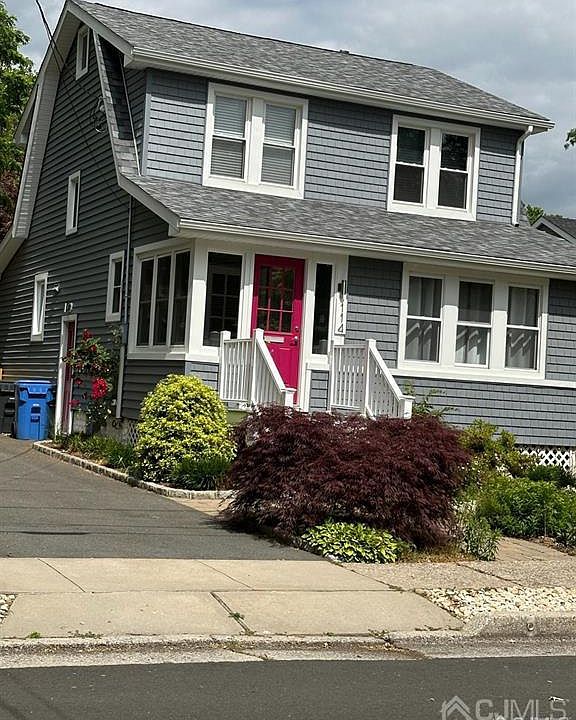 1st image of 114 Columbia Ave