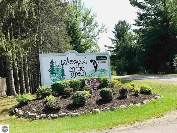 LOT 5 White Pine Dr, Cadillac, MI 49601