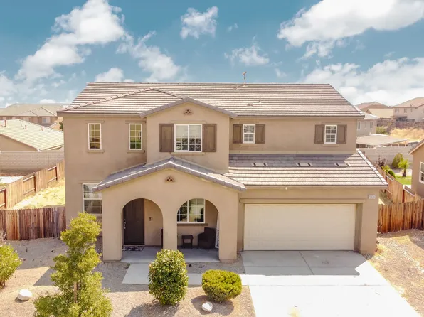15031 Hemlock Ct, Victorville, CA 92394