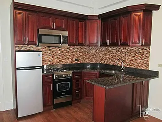 Rented by Hecht Group