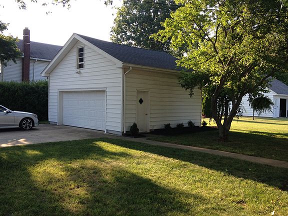 3rd image of 126 McKinley St