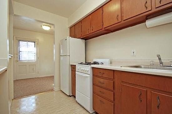 1st image of 755 Buchanan Ave