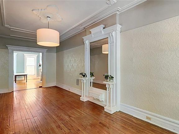 5th image of 598 Mac Donough St