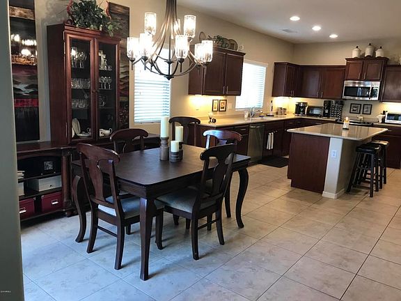 Huge Kitchen Dining Area