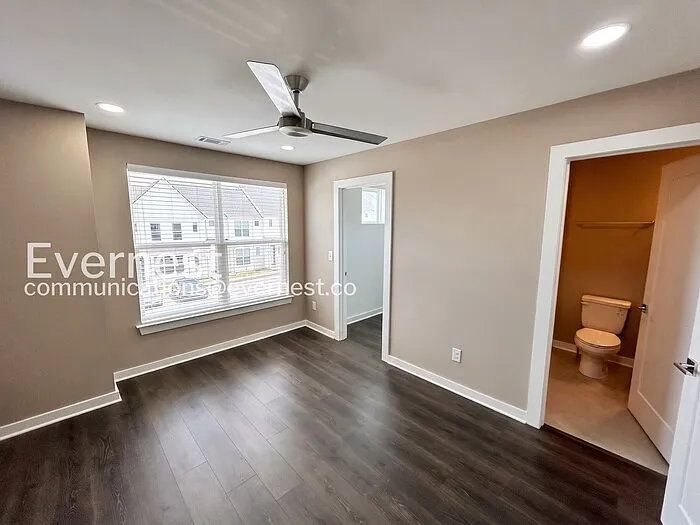 308 Jeffries Way — Photo 12