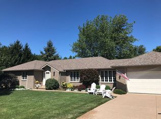 4701 E Karlite Dr, Port Clinton, OH 43452