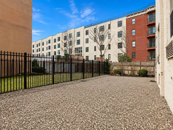 734 Adams Street image 1 of 2