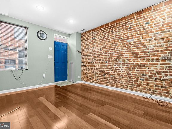 2nd image of 238 S Durham St