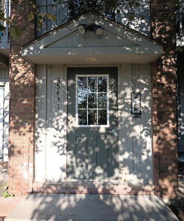 1st image of 35431 Hickory Woods Dr