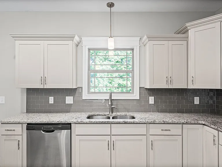 1381 Morning Star Dr — Photo 16