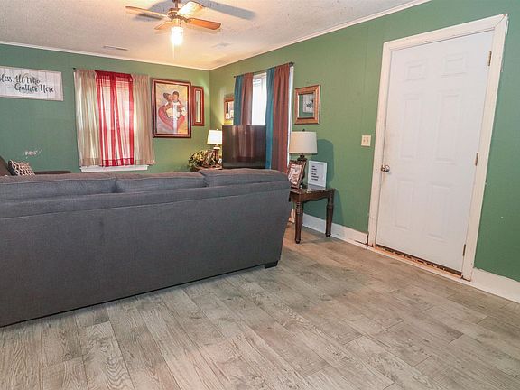 5th image of 13 W Cooper St