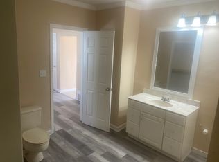 8109 Ellerton Ave, Saint Louis, MO 63114