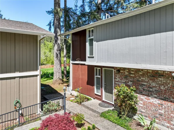 7401 Fairview Road SW #4, Olympia, WA 98512