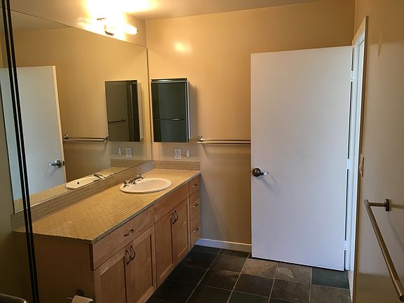 3rd image of 1150 J St Unit 718