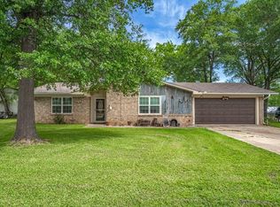 808 Avenue A, Canton, TX 75103