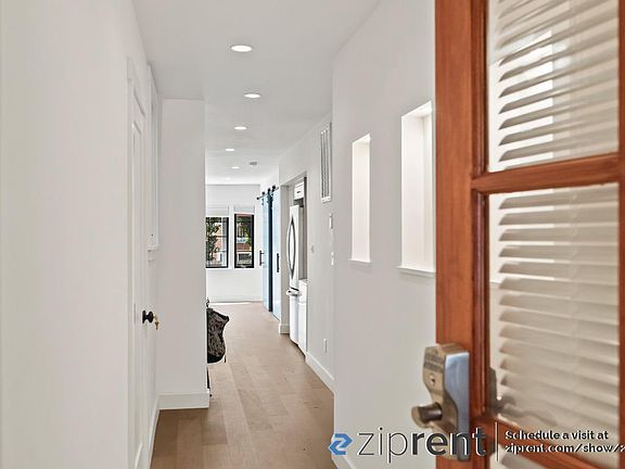 5th image of 1525 Chestnut St #5