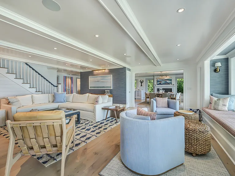 15 Montclair Ave — Photo 9
