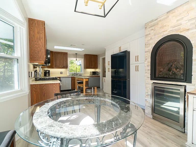 Breakfast area with gas fireplace