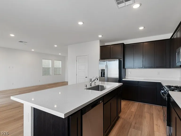 8328 Meridian Ridge Ave — Photo 29
