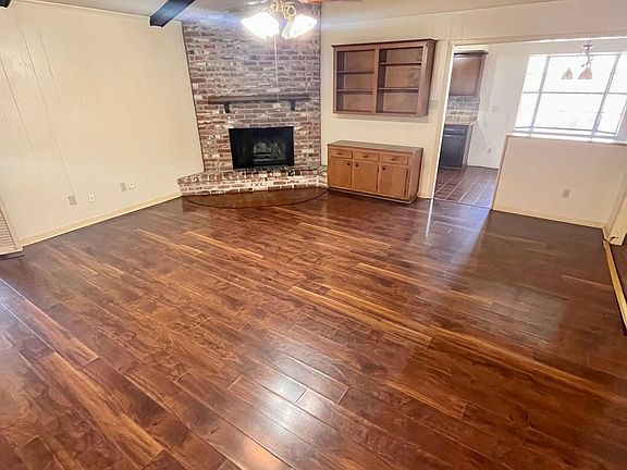 3rd image of 6445 Wilder Dr
