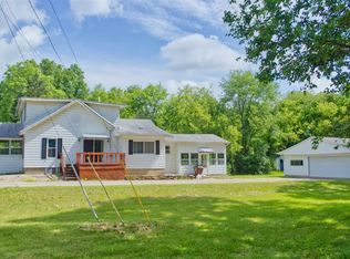 215 S Sutton Rd, Jackson, MI 49203