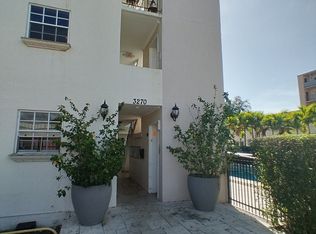 3270 W Trade Ave #9, Miami, FL 33133