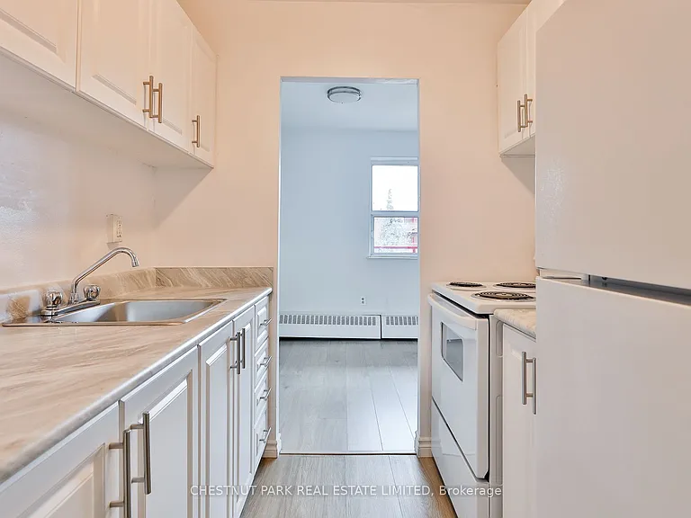 888 Glen St #408 — Photo 20