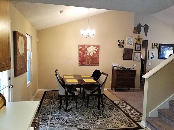 5th image of 437 Courtland Dr