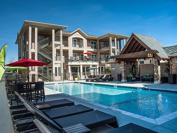 2nd image of 3280 Cedarplaza Ln Unit 3302