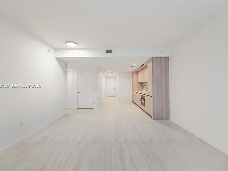 77 SE 5th St #2603 — Photo 6