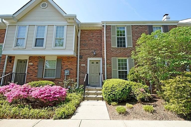1st image of 8089 Hetz Dr