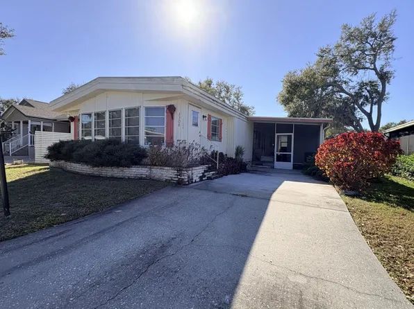 3308 Bay Oaks Dr #196, Sarasota, FL 34234