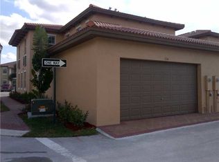 1136 SW 147th Ave, Hollywood, FL 33027