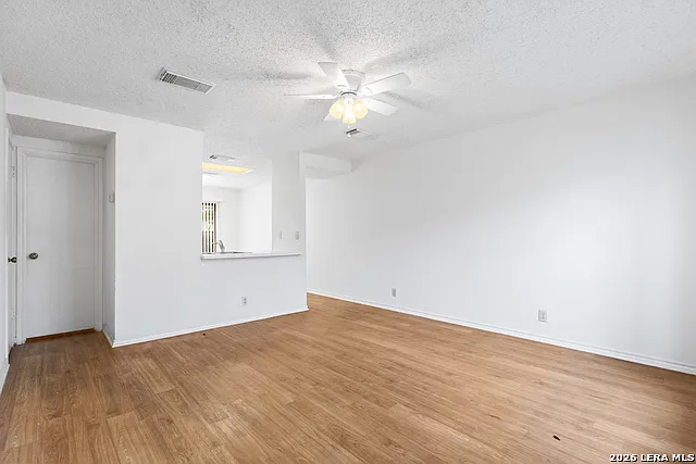 5011 River Kenton — Photo 5