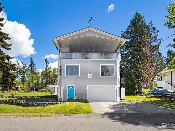 2nd image of 19231 Soundview Drive NW