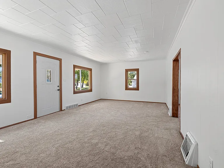 749 Appleton Rd — Photo 13