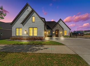 808 Park Place Blvd, Rockwall, TX 75087
