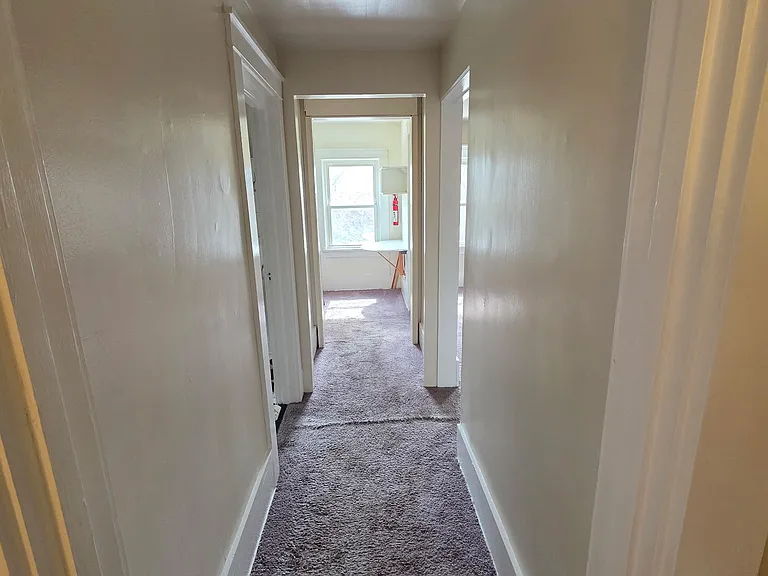 523 W 9th St #4 — Photo 8
