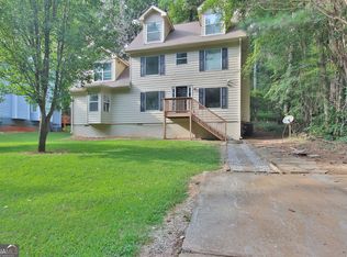 8446 Donald Rd, Snellville, GA 30039