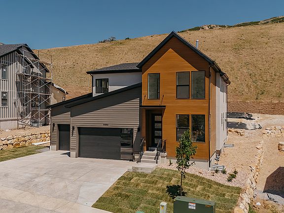 3rd image of 5902 N Canyon Rim Rd #620
