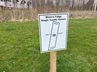 3400 Rivers Edge Dr, Saint Joseph, MI 49085