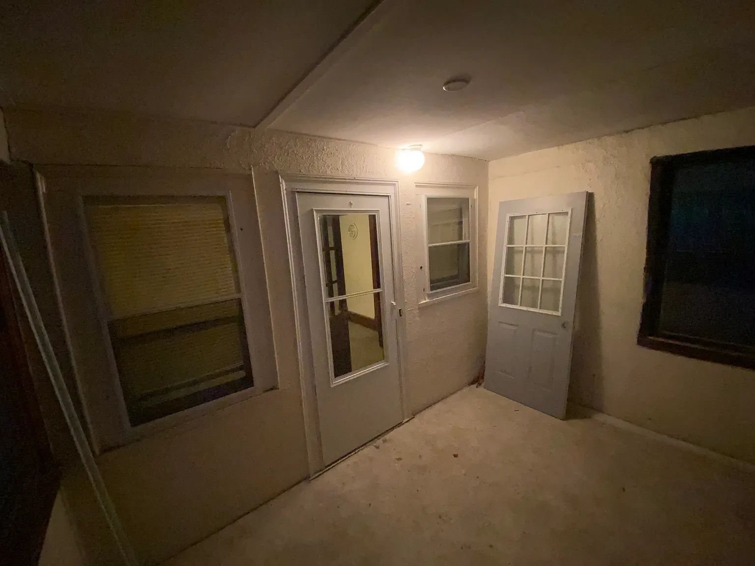 2 bed, 700 sqft, $800 — Photo 4