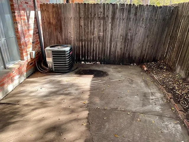 915 N Elm St #3 — Photo 17